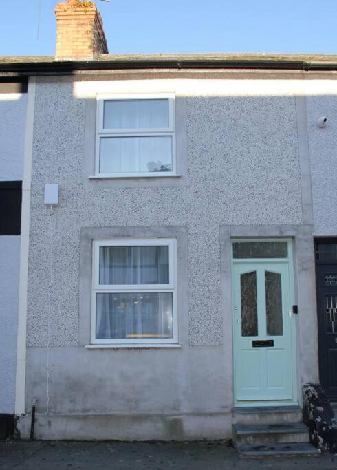 Charming Mid Terrace Cottage Conwy Luaran gambar